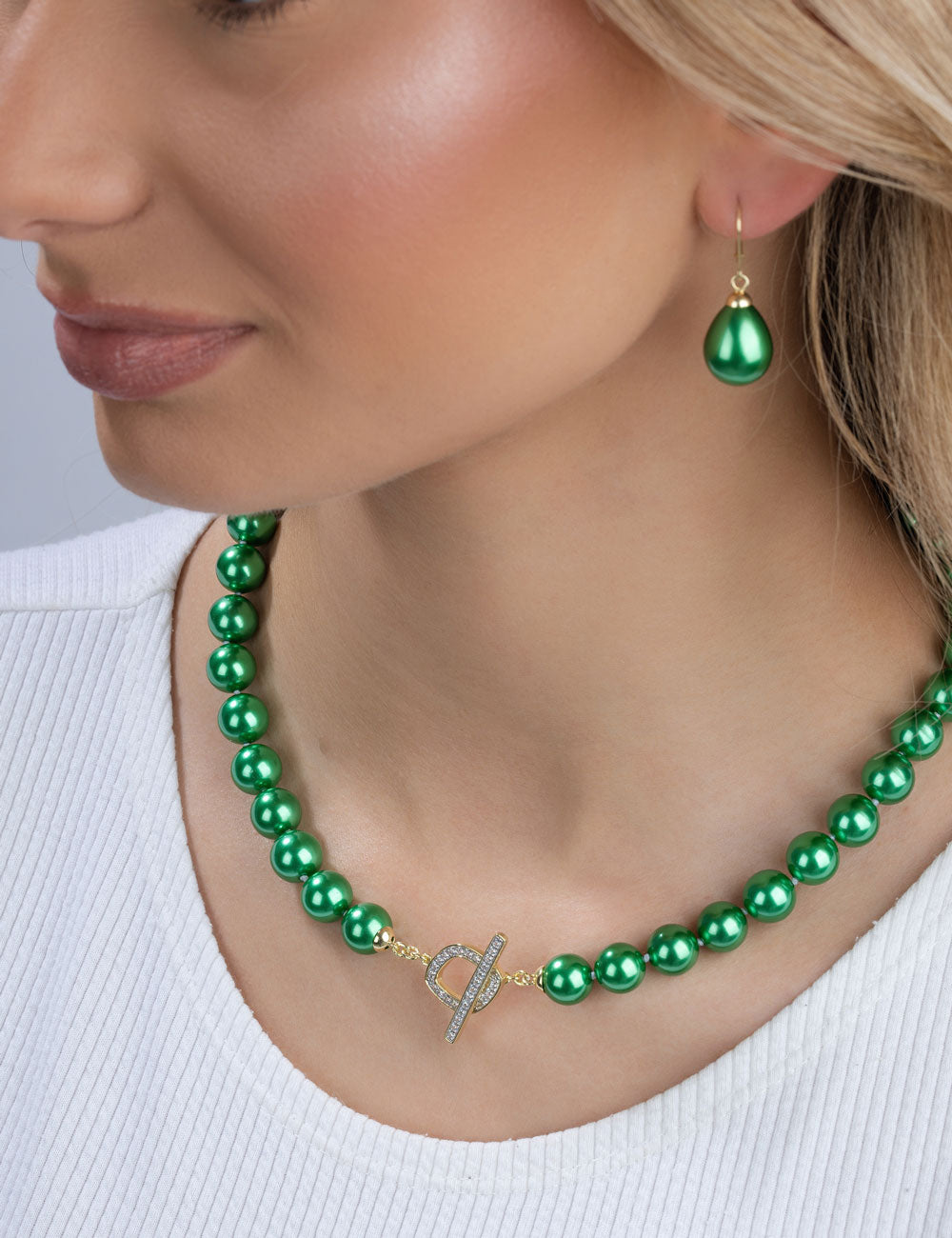 Collier mit Muschelkernperle 10 mm – smaragd